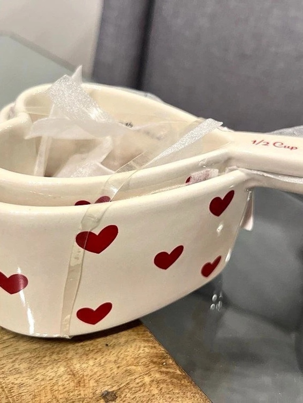 Heart Measuring Cup Set White & Red
